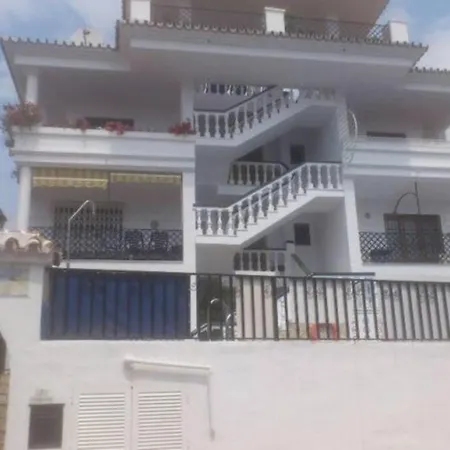 Burriana Carabeo Apartment