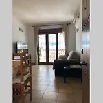 Burriana Carabeo Lejlighed